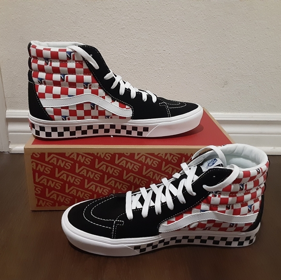 Vans - Picture 4 of 4